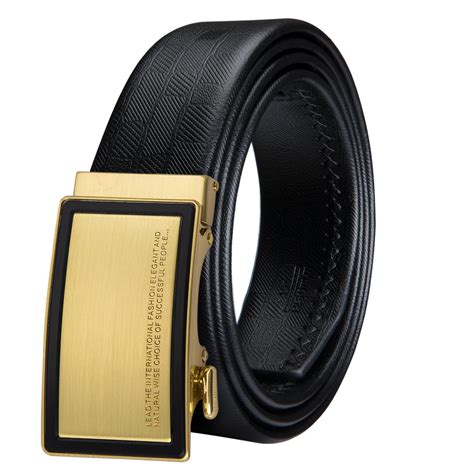 Leather B Buckle Belt in Black/gold 